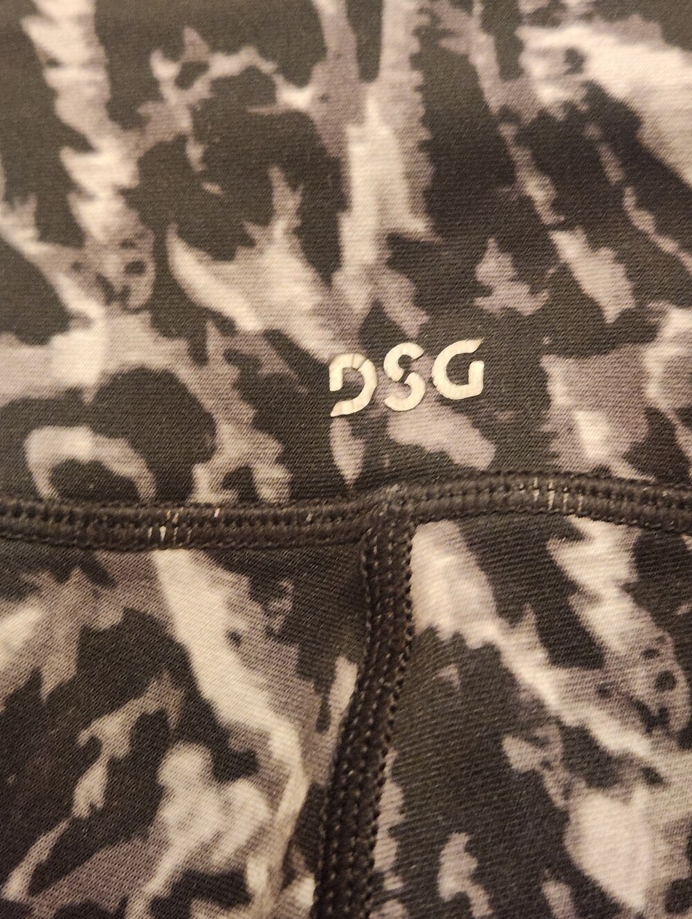 DSG Black Gray White Leggings